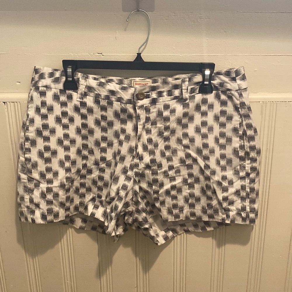 GAP shorts size 12